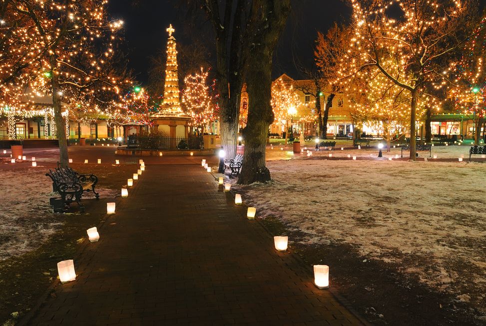 Holiday Lighting on the Plaza